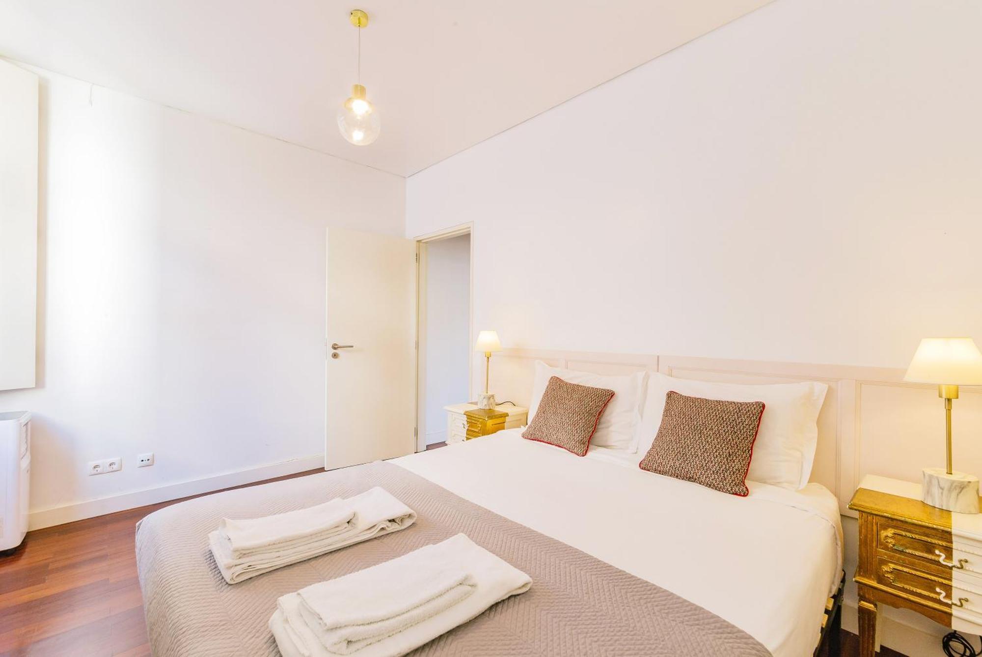 Chiado 2 Bedroom Elegant Apartment Lisboa Dış mekan fotoğraf